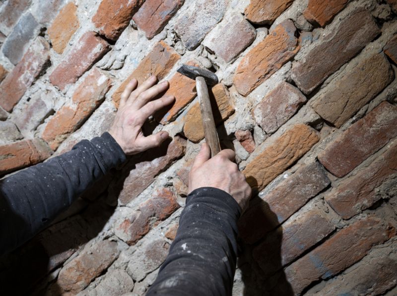 Brick Or Stone Wall Repair Solutions For Cracks And Loose Stones